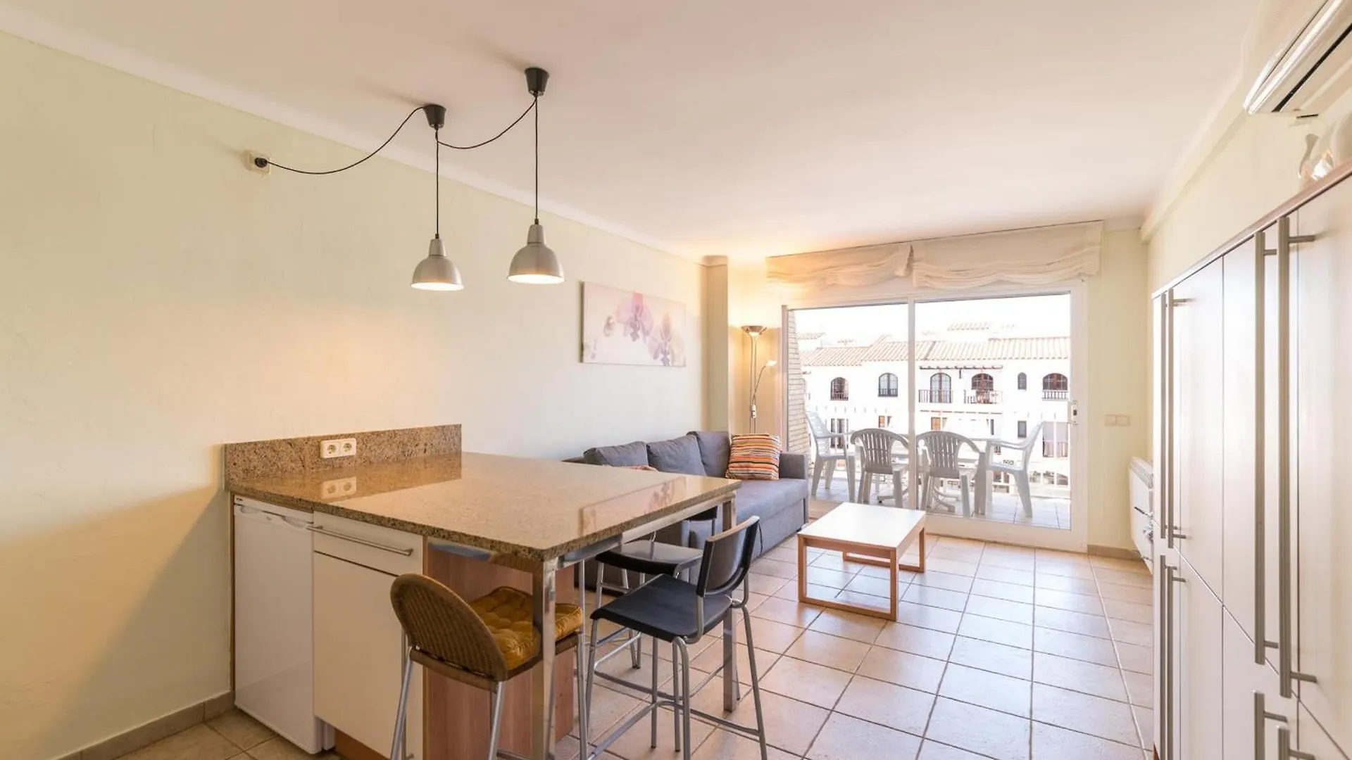 Apartamento Elena L' Escala 0*,  إسبانيا